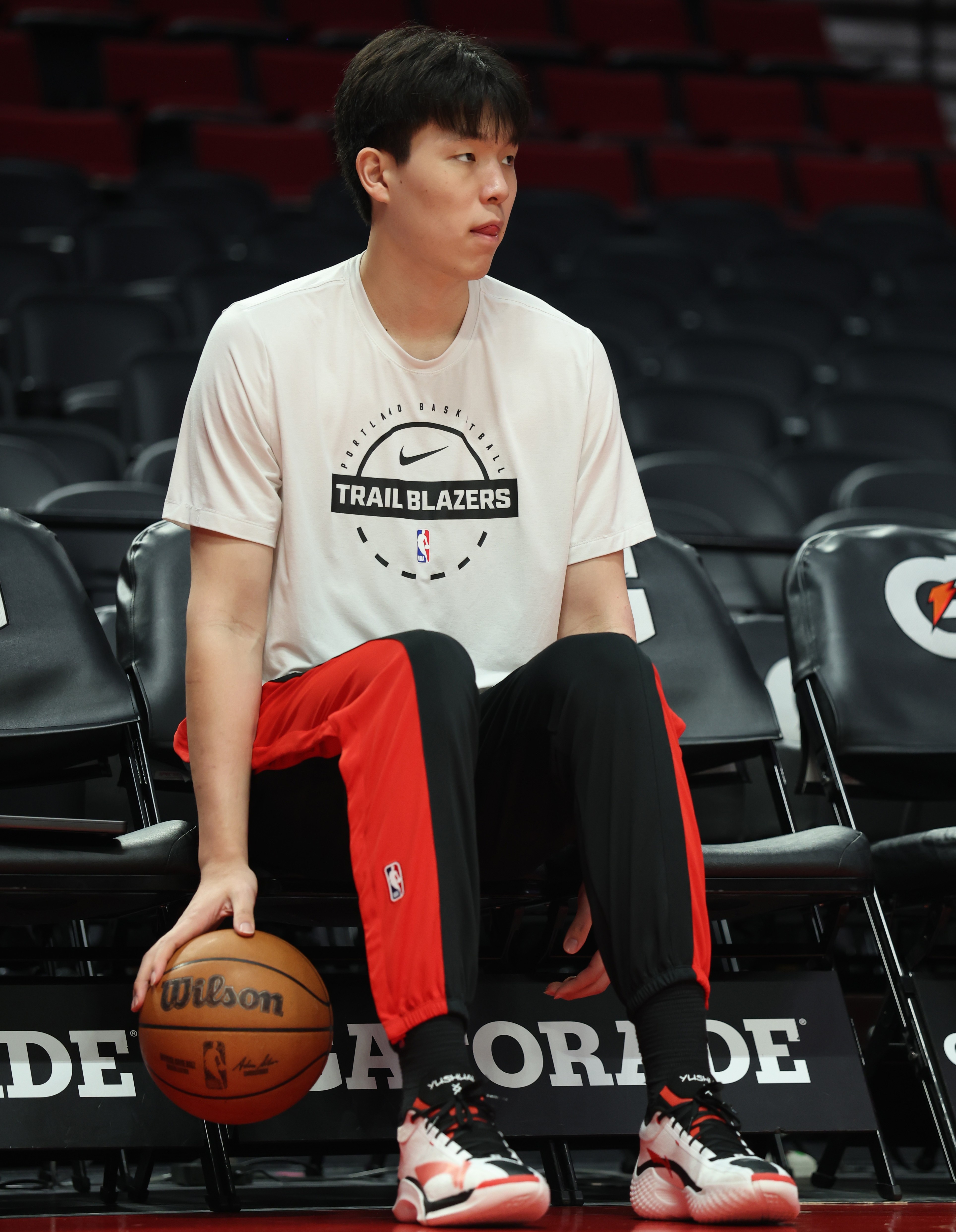 kaiyun.com-拓媒：球队不会为场均2.4分的杨瀚森重塑打法 为此后者难达上限